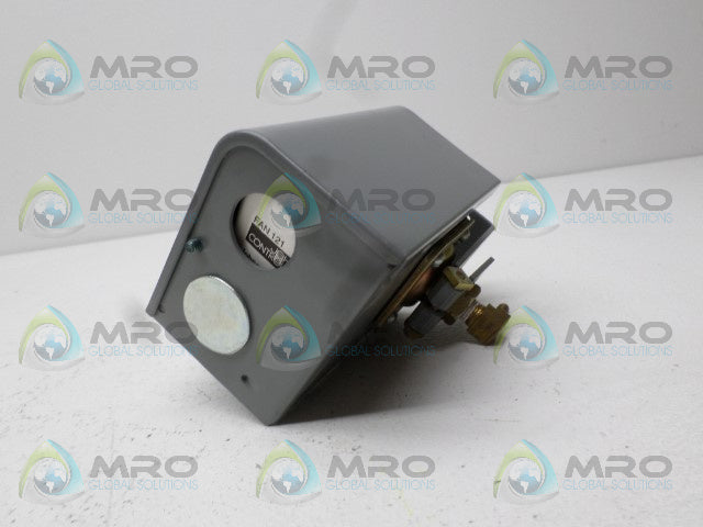 PENN P10FC-4 LOW LOW PRESSURE CONTROL 0-20 PSIG *NEW NO BOX*