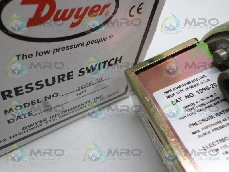 DWYER 1996-20 PRESSURE SWITCH *NEW IN BOX*