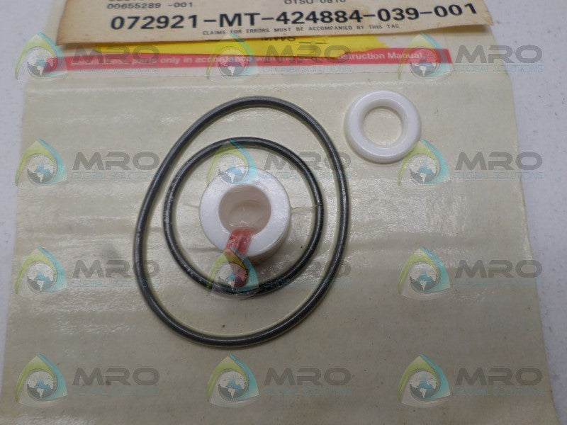 FISHER R357XPTFE12 REPAIR KIT *NEW IN ORIGINAL PACKAGE*
