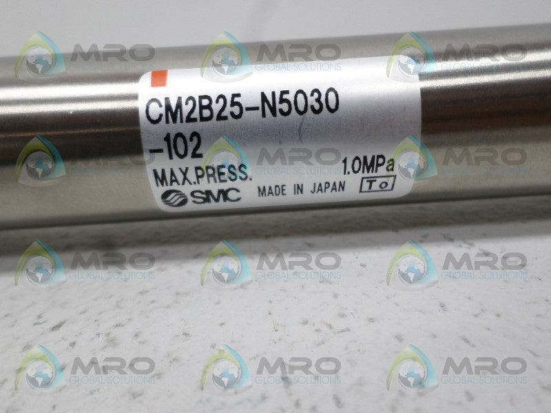 SMC CM2B25-N5030-102 PNEUMATIC CYLINDER *NEW NO BOX*