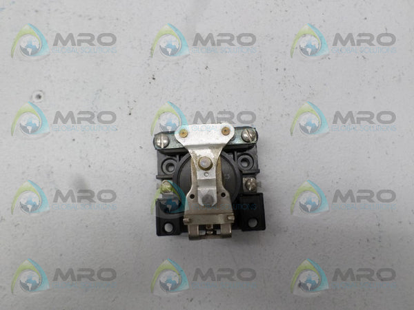 ALLEN BRADLEY 700-HG45Z24 SER. C RELAY (MISSING ACCESSORIES)  NSNP