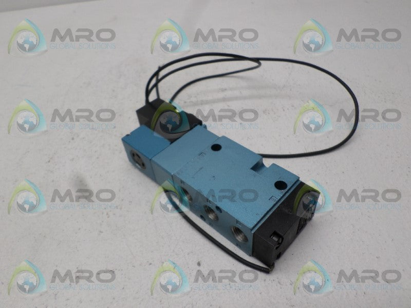 MAC 811C-PP-111CA-152 SOLENOID VALVE *NEW NO BOX*