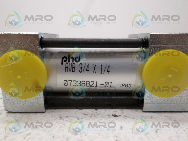 PHD AVB3/4X1/4 PNEUMATIC CYLINDER *USED*