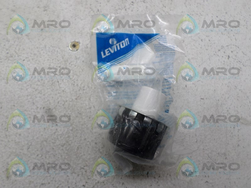 LEVITON 3ZL04 LAMPHOLDER  NSMP
