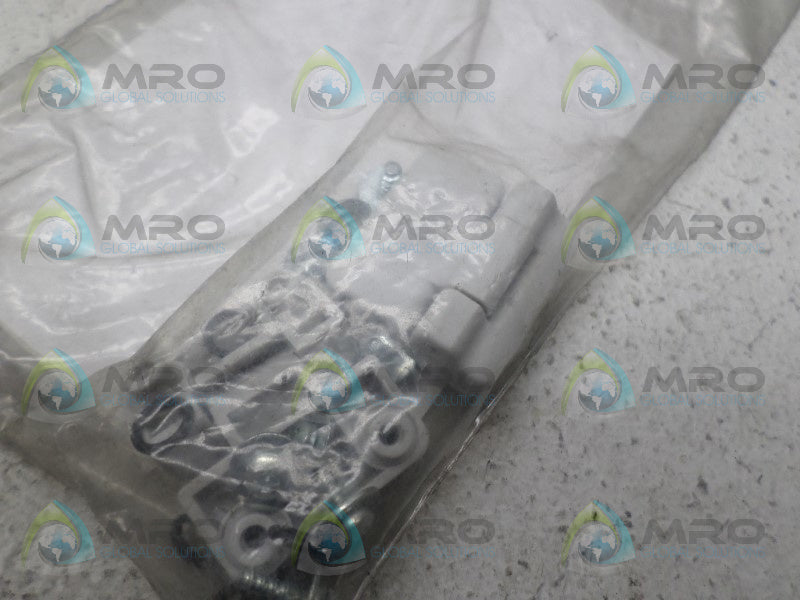 HOFFMAN QDEHK HINGE KIT  NSMP
