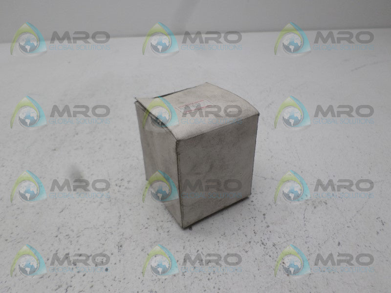 INDUSTRIAL MRO 8101 RECEPTACLE *NEW IN BOX*