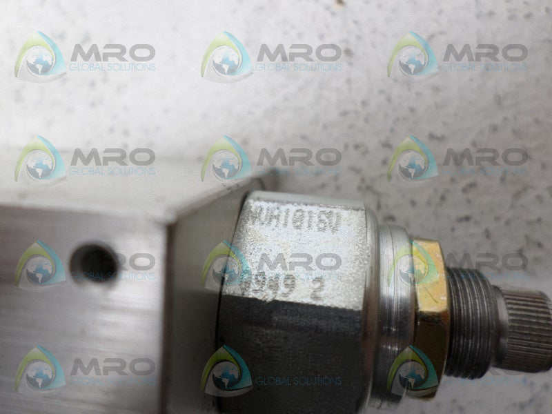 PARKER BD03-ABX-A P10-2 HYDRAULIC VALVE MANIFOLD *NEW NO BOX*
