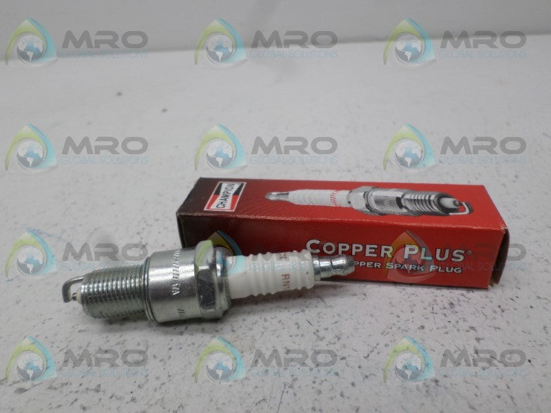 CHAMPION 405 RN14YC SPARK PLUG  NSMP