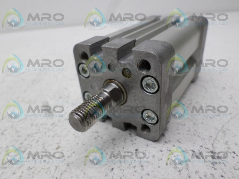 NORGREN RA/192032/M/40 PNEUMATIC CYLINDER *NEW NO BOX*
