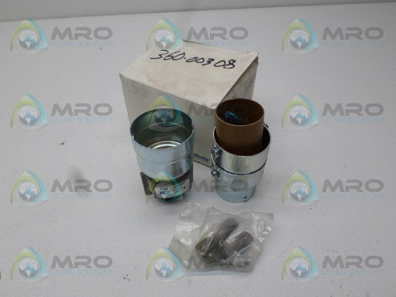 THOMAS & BETTS SKP8G PLUG *NEW IN BOX*