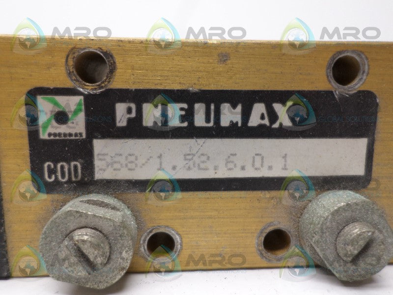 PNEUMAX 56/1.52.6.0.1 SHUTTLE VALVE *USED*