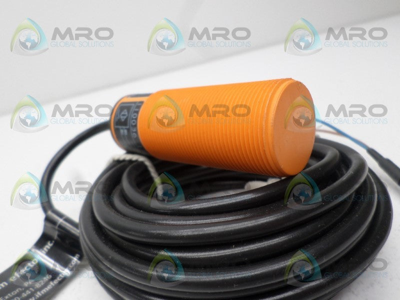 IFM EFECTOR II0036 INDUCTIVE PROXIMITY SENSOR *NEW NO BOX*