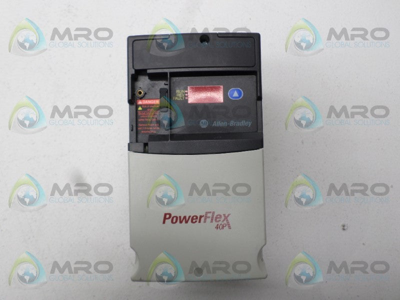 ALLEN BRADLEY POWERFLEX 40P 22D-D2P3N104 SER. A F/W 1.01 AC DRIVE * USED *