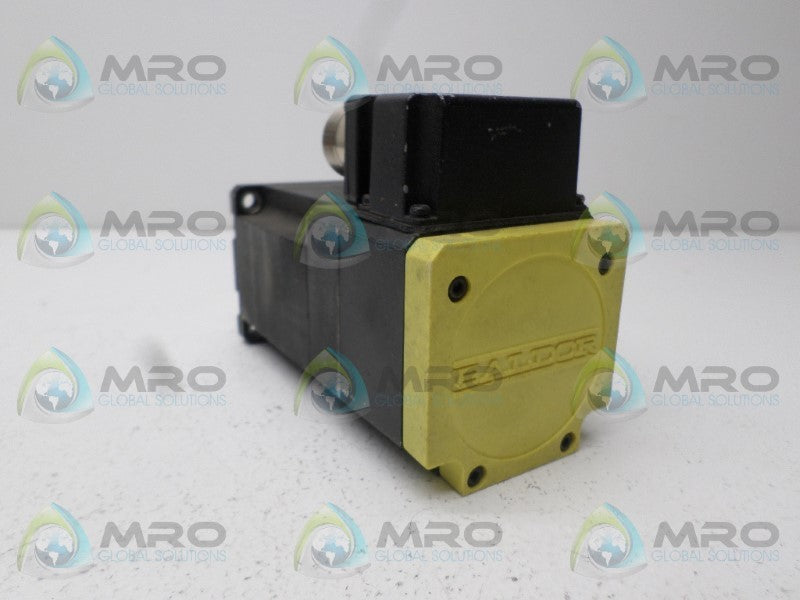 BALDOR BSM63A-275AA BRUSHLESS AC SERVO MOTOR 4000 RPM *USED*