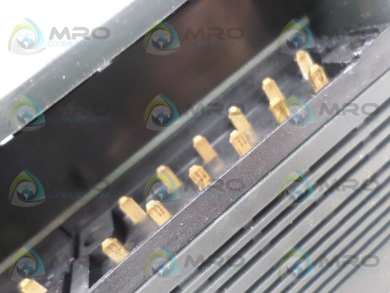 GE FANUC IC200UDR005-CJ MICRO CONTROLLER (MISSING TERMINAL) *USED*