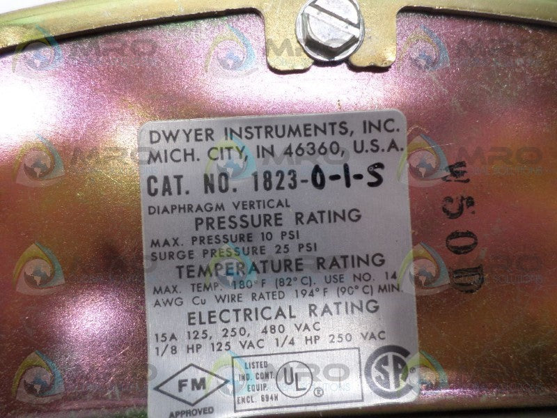 DWYER 1823-0-1-S PRESSURE SWITCH  NSNP