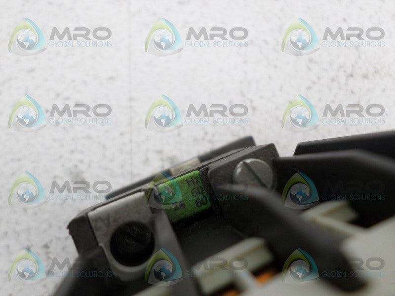 SIEMENS 3TF4022-0A CONTACTOR 24V  UNMP