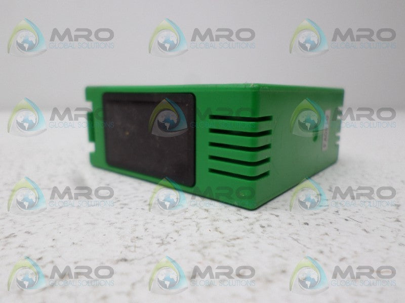 TAKEX NA-M7R PHOTOELECTRIC SENSOR *USED*