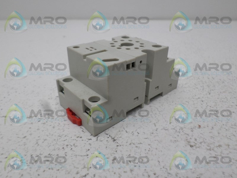 AUTOMATION DIRECT 750-3C-SKT RELAY SOCKET *NEW IN BOX*