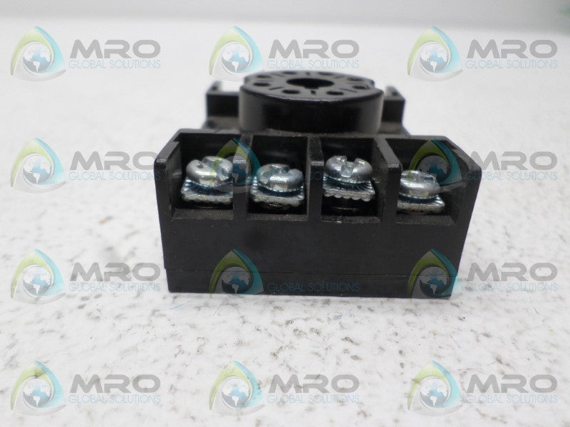 MACROMATIC 70169-D RELAY BASE *NEW NO BOX*
