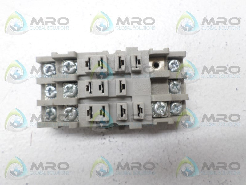 DAYTON 5X853F  UNMP
