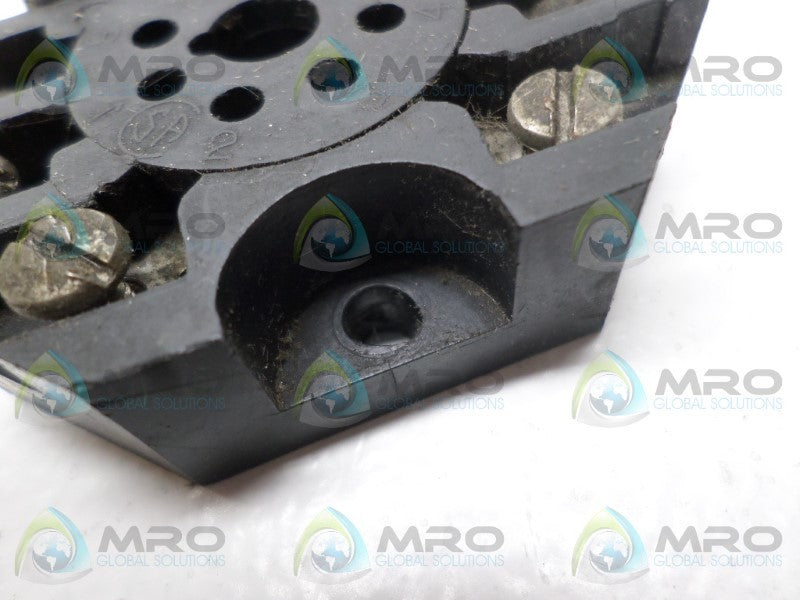 CUSTOM CONNECTOR RB08 RELAY SOCKET  UNMP