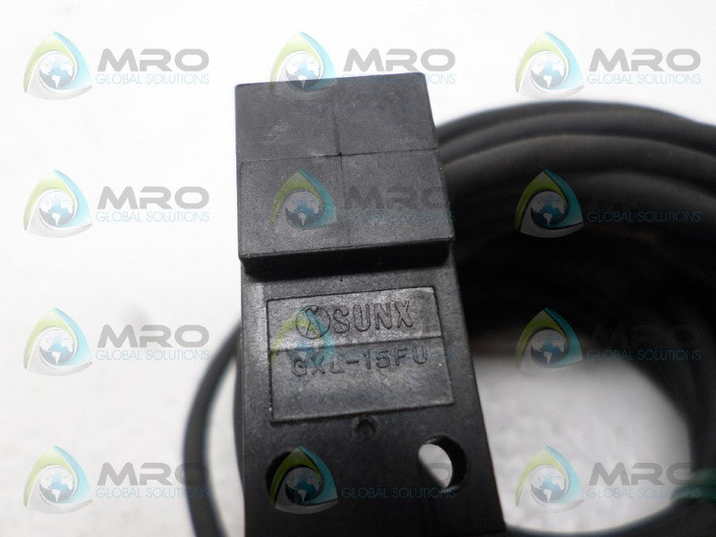 SUNX GXL-15FU PROXIMITY SENSOR *NEW NO BOX*