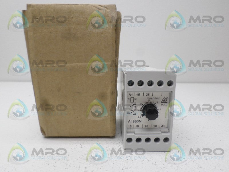 E. DOLD & SOHNE AI953N.0082/60 0037056 TIMER 115V *NEW NO BOX*