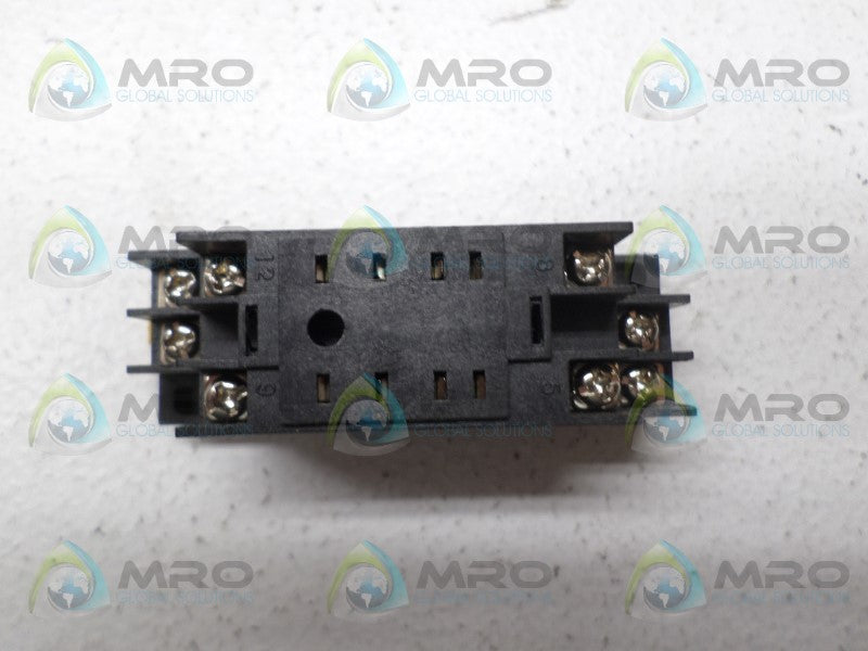 AUTOMATION DIRECT SQM08D RELAY BASE *NEW NO BOX*