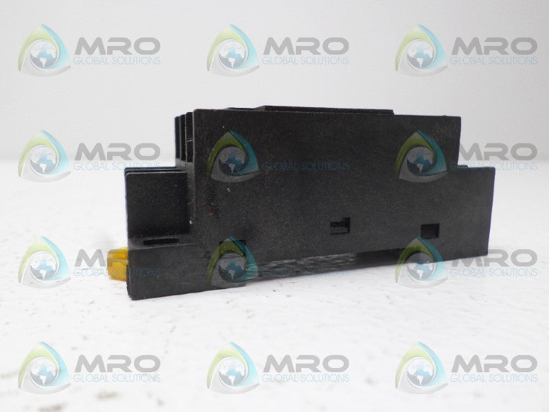 AUTOMATION DIRECT SQM08D RELAY BASE *NEW NO BOX*