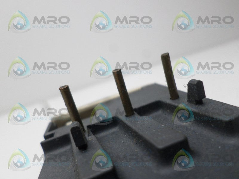 TELEMANIQUE LRD12 OVERLOAD RELAY 5.5-8A *USED*