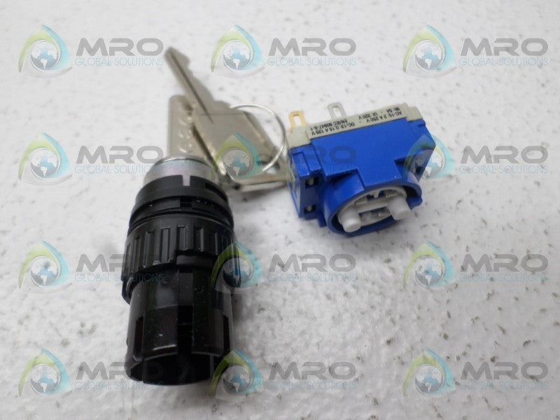 EAO EUS-61-2215.025X KEY SWITCH NSMP