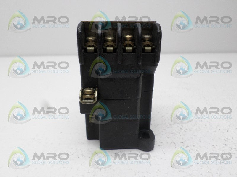 FUJI ELECTRIC SRCa3632-0 MAGNETIC CONTACTOR 100/100-110V UNMP