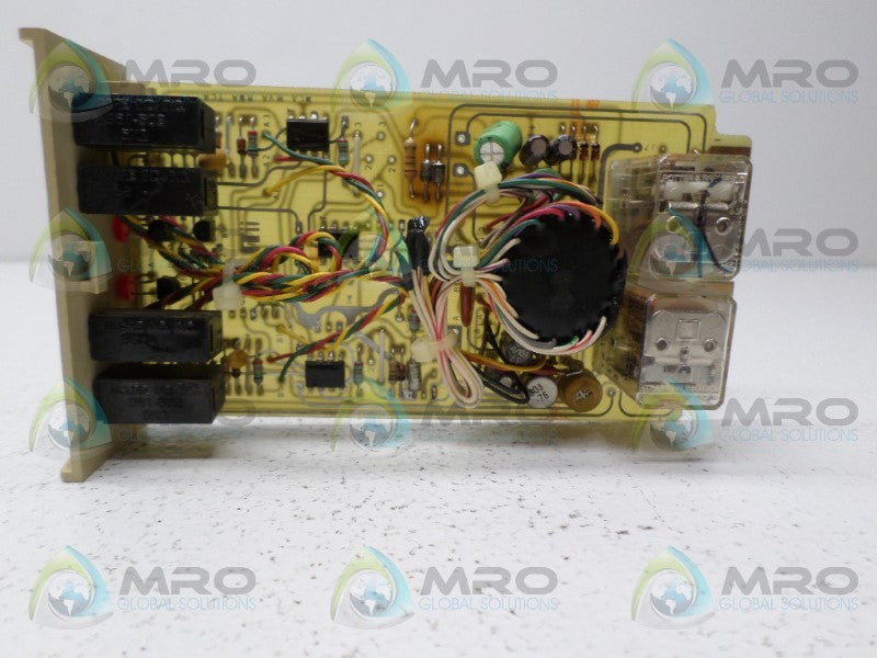 MOORE DCA/1-5V/DH1L1/24DC-FU-AD CURRENT ALARM NSNP