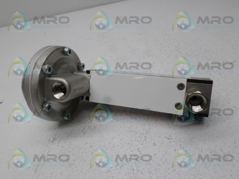 BROOKS 1350ELC9CJV5A FLOW METER  NSNP