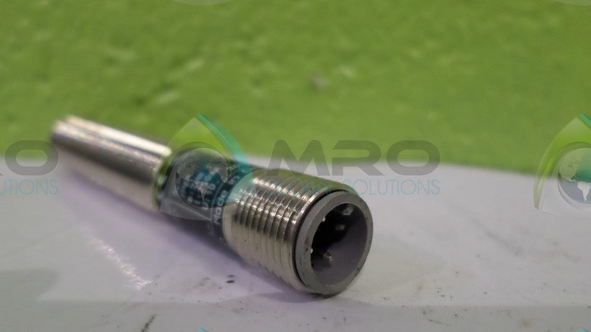 IFM EFECTOR IF5580 INDUCTIVE PROXIMITY SENSOR *NEW NO BOX*