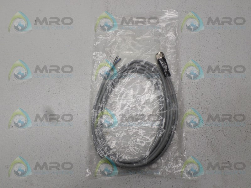PEPPERL+FUCHS V15-G-2M-PVC CABLE CONNECTOR *NEW NO BOX*