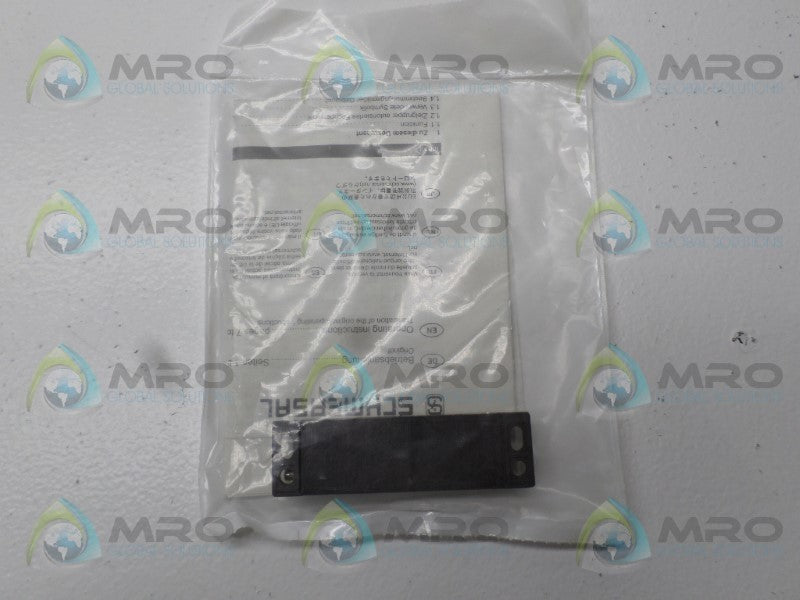 SCHMERSAL BNS33-02Z-ST-2187 1011735053 SAFETY SWITCH * NEW IN FACTORY BAG *