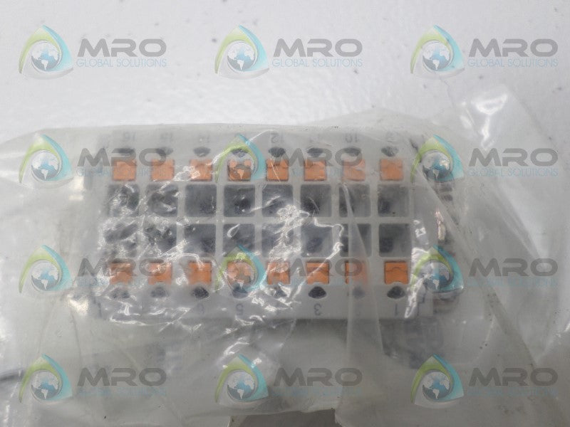 PHOENIX CONTACT HC-B 16-I-PT-M 1407732 MOUNTING BASE *NEW IN FACTORY BAG*