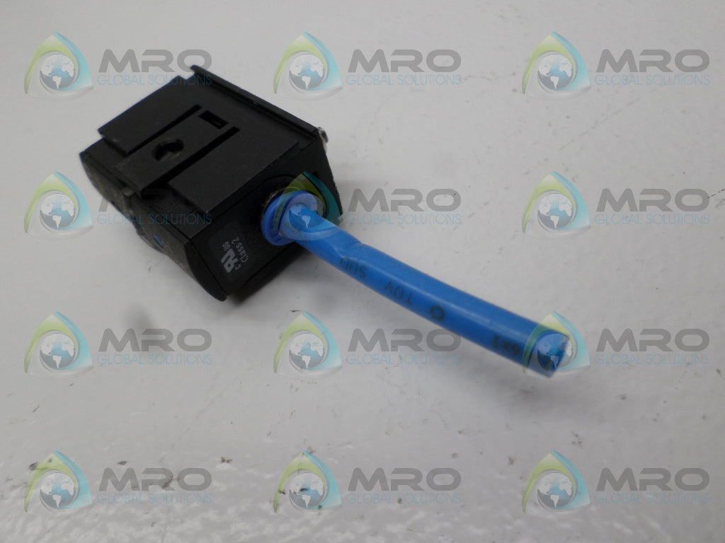 FESTO SDE5-D10-FP-Q6E-P-M8 PRESSURE SENSOR *USED*