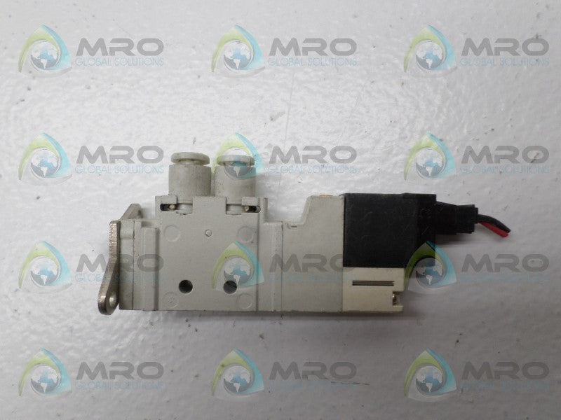 SMC VQZ1121-5L-C4-F SOLENOID VALVE UNMP