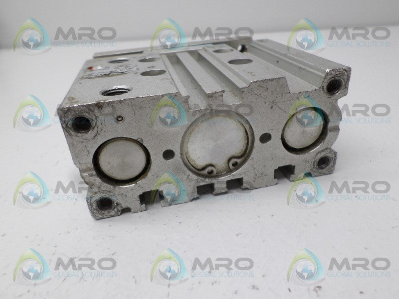SMC MGPM25R-30 PNEUMATIC CYLINDER UNMP