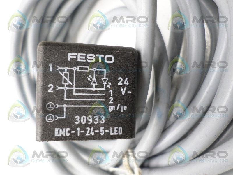 FESTO KMC-1-24-5-LED SOLENOID PLUG SOCKET UNMP