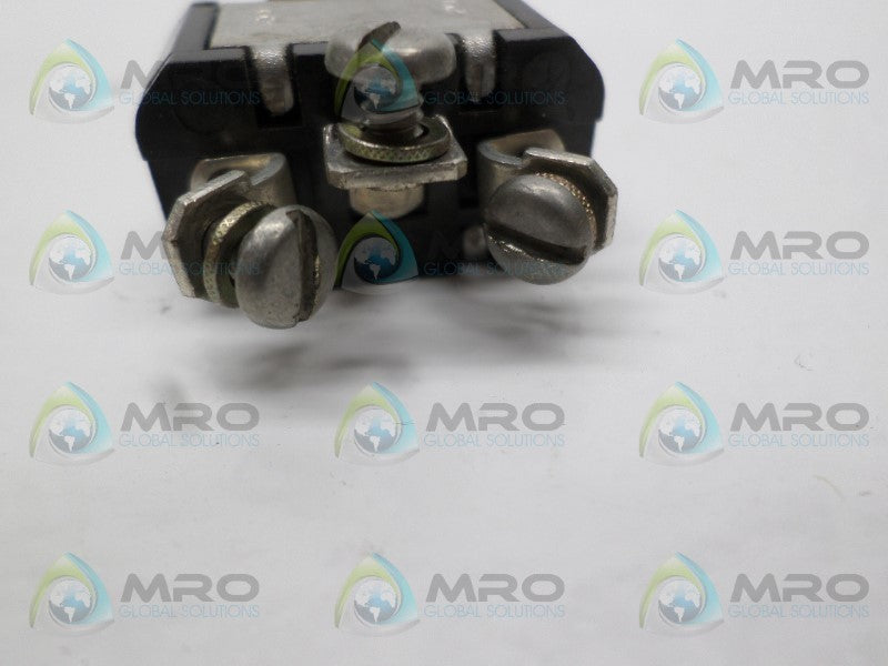 EATON MS35058-23 8810K15 TOGGLE SWITCH UNMP