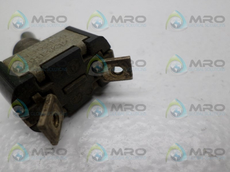 EATON AN3021-9 8813K12 TOGGLE SWITCH UNMP