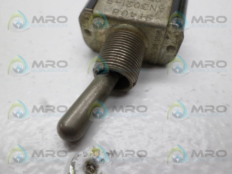 EATON AN3021-9 8813K12 TOGGLE SWITCH UNMP