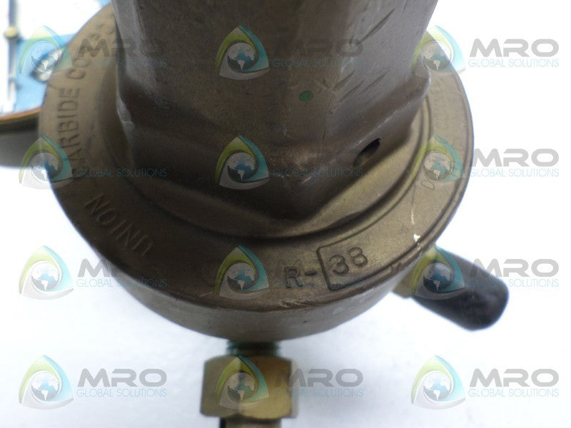 UNION CARBIDE R-38 REGULATOR UNMP