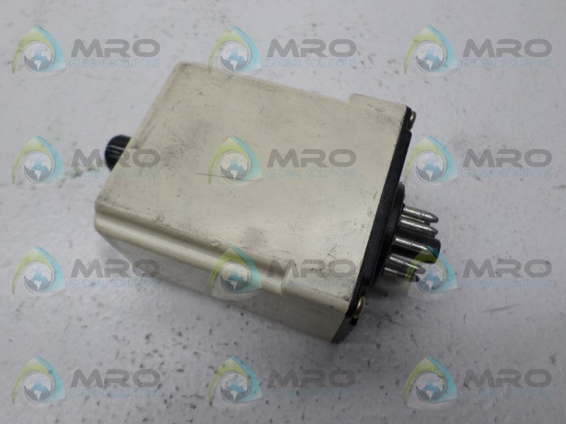 SQUARE D 9050-JCK-24V20 TIME DELAY RELAY 1.2-120 SEC. *USED*