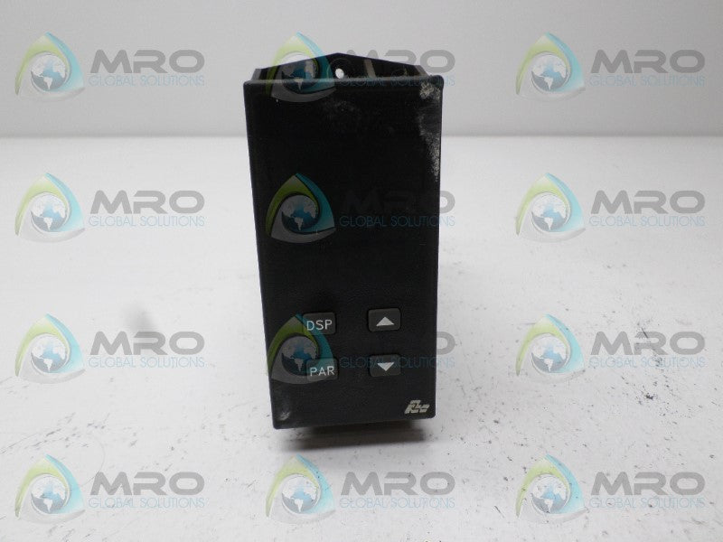 RED LION CONTROLS TCU01001 TEMPERATURE CONTROLLER *USED*