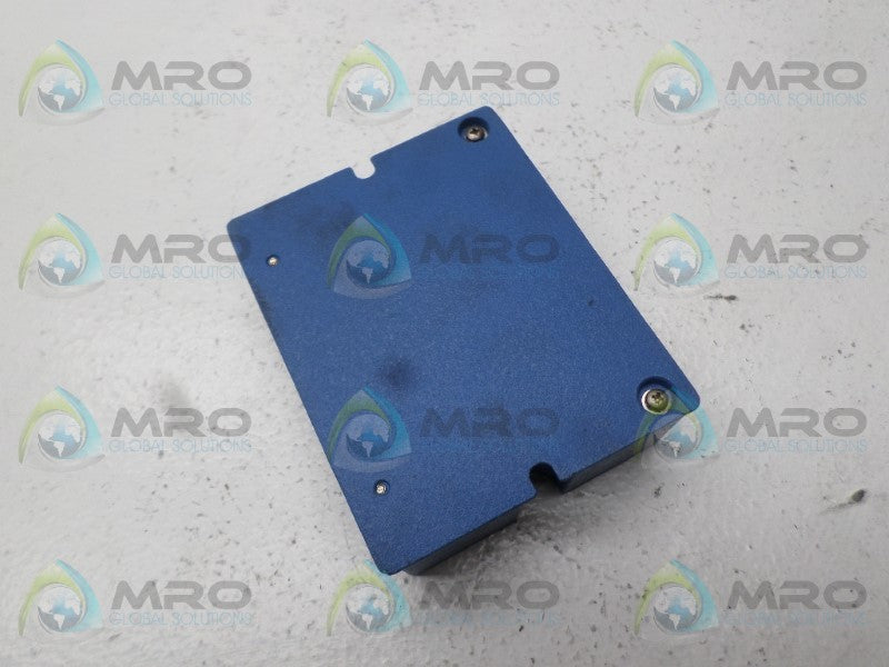 OMEGA TXS2-K3 THERMOCOUPLE TRANSMITTER 0/1000C *NEW NO BOX*
